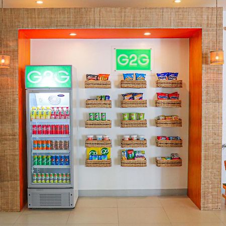 Go Hotels Manila Airport Road Paranaque City Exterior photo