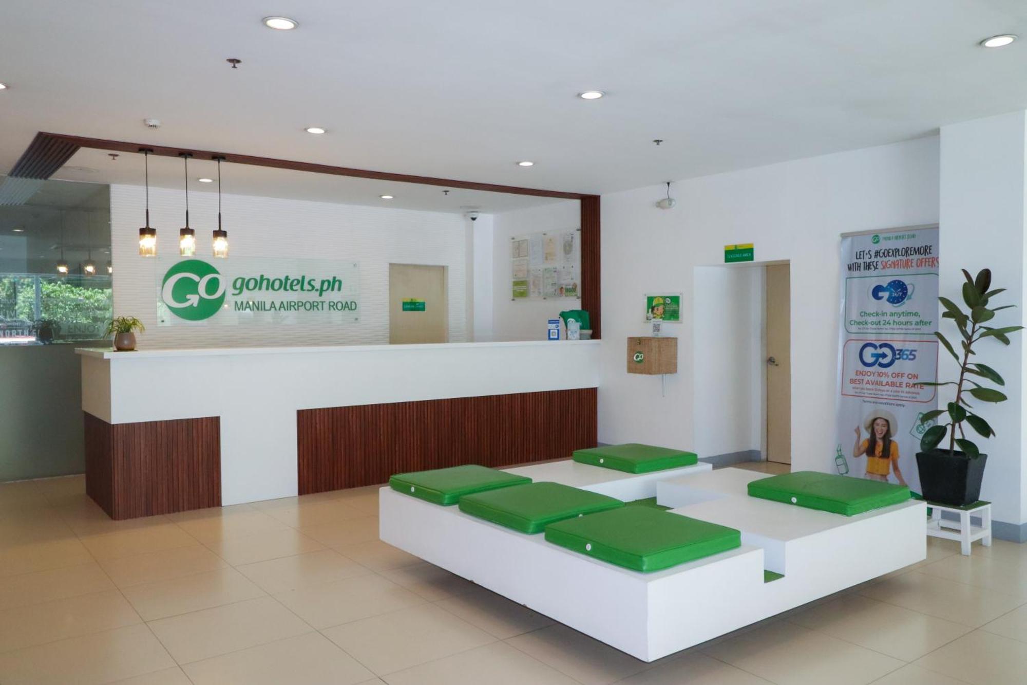 Go Hotels Manila Airport Road Paranaque City Exterior photo